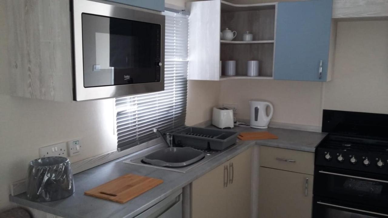 מילום Majestic Holiday Villa מראה חיצוני תמונה
